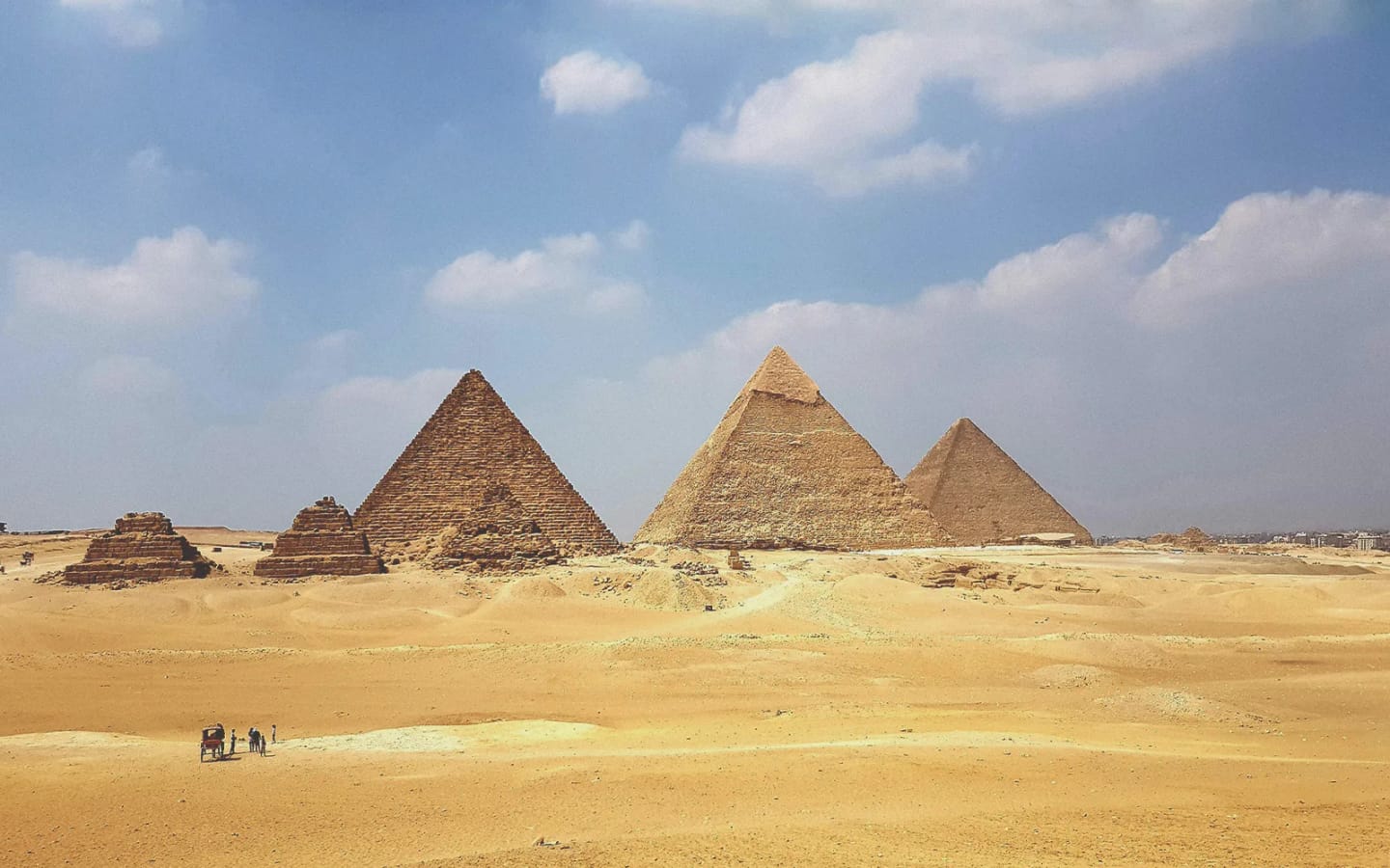 Egitto d’Inverno: tour insolito tra oasi, deserti e piramidi